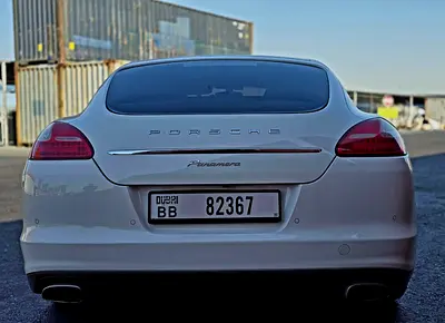 2012 Porsche PANAMERA 缩略图 2