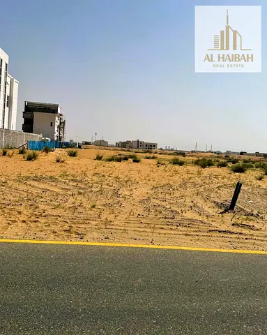للبيع أراضي سكنيه في الشارقة منطقة بساتين الزبير( الدبدبه جنوب )  تملك جميع الجنسيات العربية