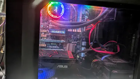 Used ASUS Desktop PC with Gigabyte Motherboard and RGB Cooling i7 with 1050