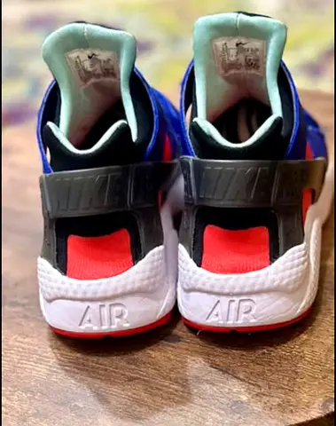 Nike Sneaker
