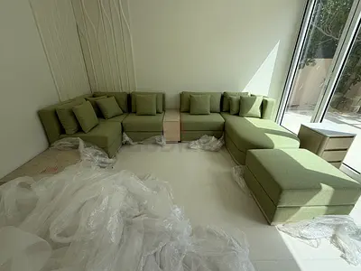 5/6 seater - U shaped Sofa with tables