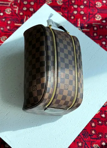 Louis Vuitton Dopp kit Toiletry bag