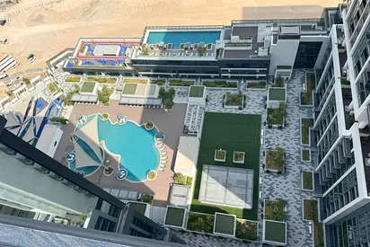 Vacant on June | Lagoon View | OP