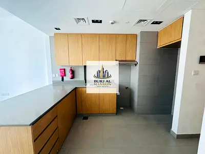 شقة غرفة وصالة جديدة للإيجار في الممشى الشارقة | تصميم عصري | 4 دفعات