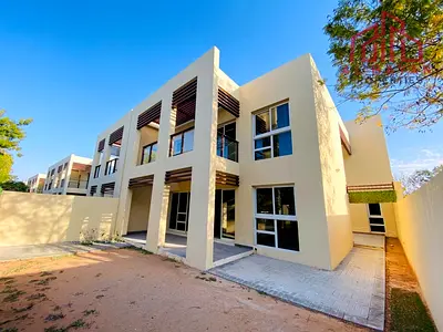 Hot deal | 3 bed+maids TH| Beach access