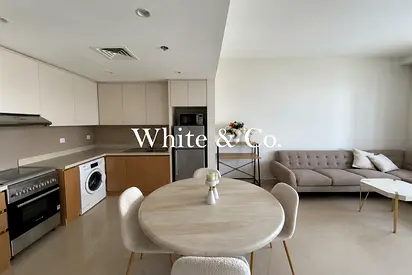 Minimal 1 Bed | Harbour Views | Elevated