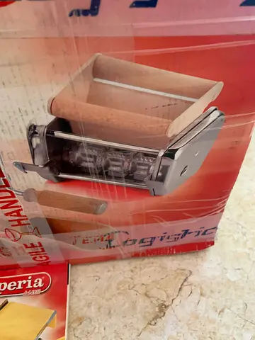 Manual Pasta Maker  - Great Condition