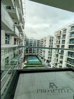 Basketball Court View | Vacant | 1 Bedroom | Glitz 3