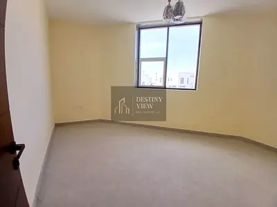 Like brand new lavish 2bhk with 2 bathroom and fully family building