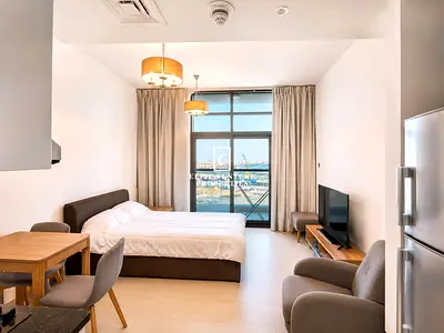 FULLY FURNISHED | SPACIOUS | MODERN