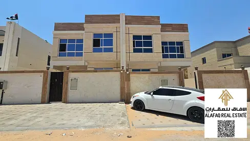🔥 Semi-Detached Villa for Sale | 4 Bedrooms + Majlis + Hall + Maid Room | Prime Location Facing Mosque & Service Land | 2800 Sqft