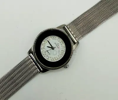 Fitron quartz watch