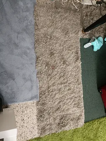 Grey bed side carpet