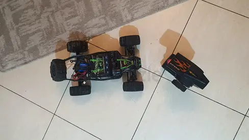 Remote Control Off-Road Buggy with Controller - Works (Used)
