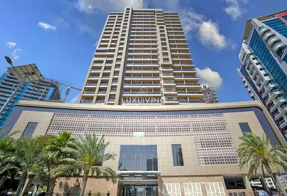 Full Lake View | Vacant | Unfurnished