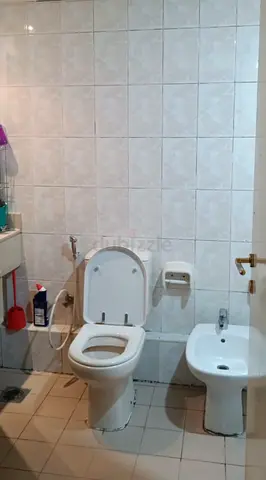 Master bedroom available near to Oud metha metrostation