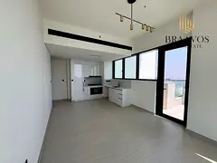 OPEN VIEW | CORNER UNIT | MID FLOOR | PRIVATE POOL
