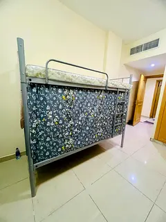 Female Bed Space / Ready To Move / Next To Metro