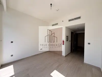 Vacant Studio | Ready to Move | Burj Khalifa View
