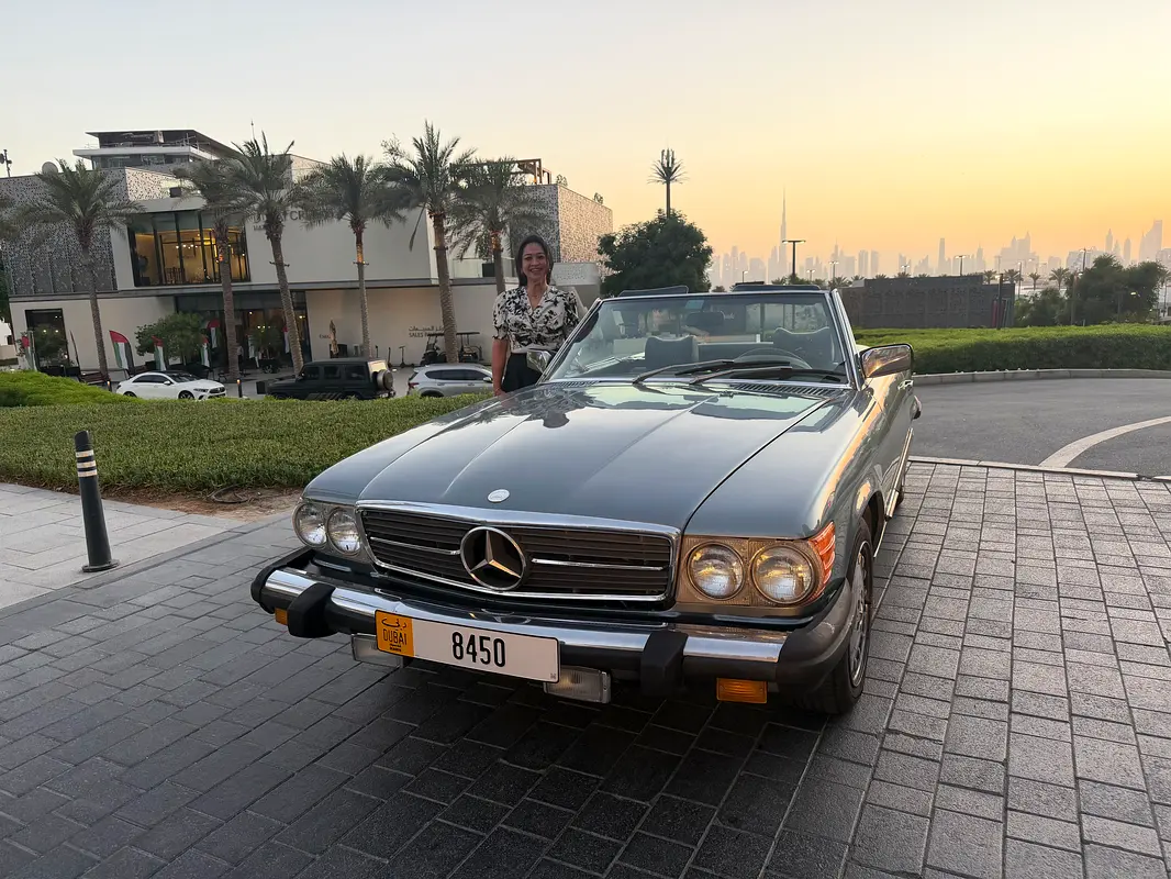 Mercedes-Benz SL-Class 1978 — photo 1 of 10