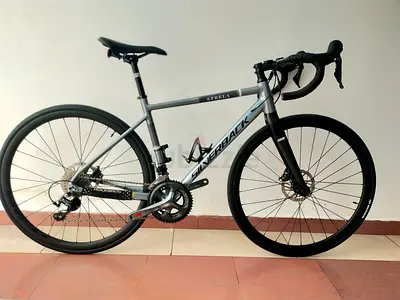 Fs: Silverback strela comp in good condition. Small size 10speed tiagra group set