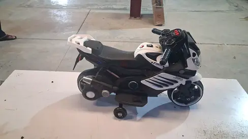 Kids Electric Ride-On Motorcycle with Support Wheels - White/Black