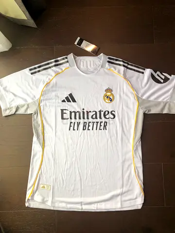 Real Madrid football shirt 2025/26
