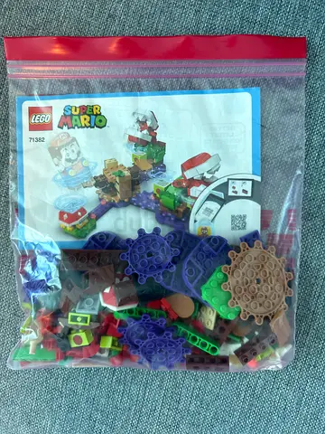 Lego super Mario