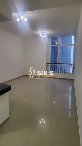 Vacant | Bright Mid Floor Studio | Book Now