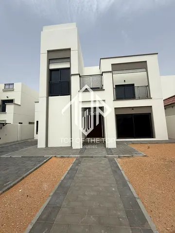 Brand New | Mid Unit 4 BR Villa | Ready to Move