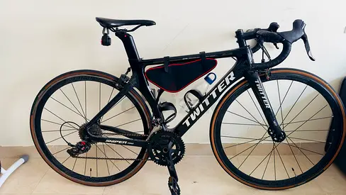 Carbon Road Bike - Twitter Frame, Shimano Components