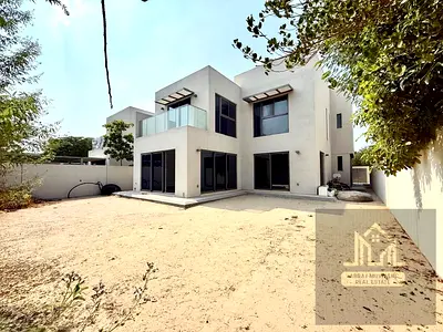 Specious Modern 4BR Signature Villa in Luxury Community All Amenities