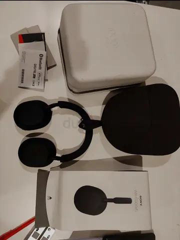 SONY XM5 HEADPHONES