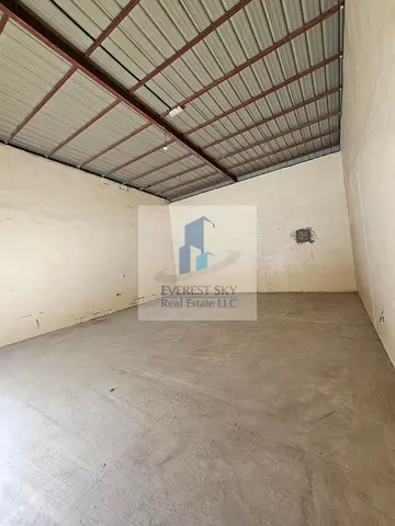 ONLY FOR STORAGE urgent lease !!
