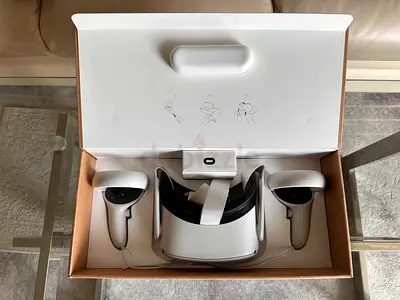 Meta Quest 2 – 256GB | Like New | With Box  All Accessories