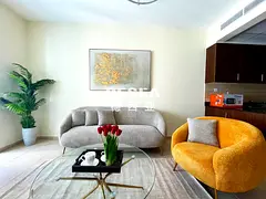 High Floor|Well Maintained| Very Bright