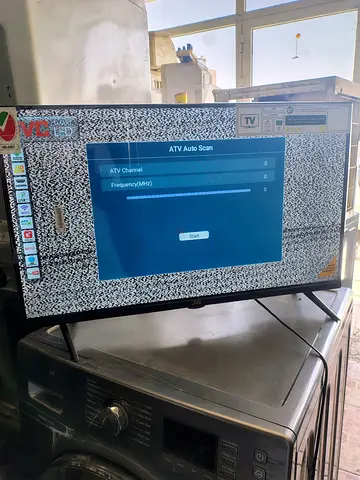 32-inch smart android system LED TV - Good Working Condition (Auto Scan Screen shown)