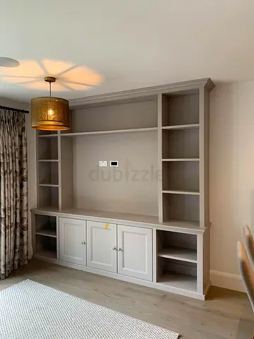 Built-in Painted Wooden Entertainment Unit / Bookcase