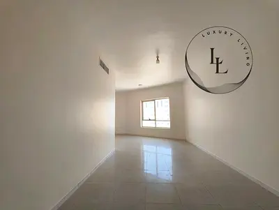 Spacious and lush 2bhk with balcony