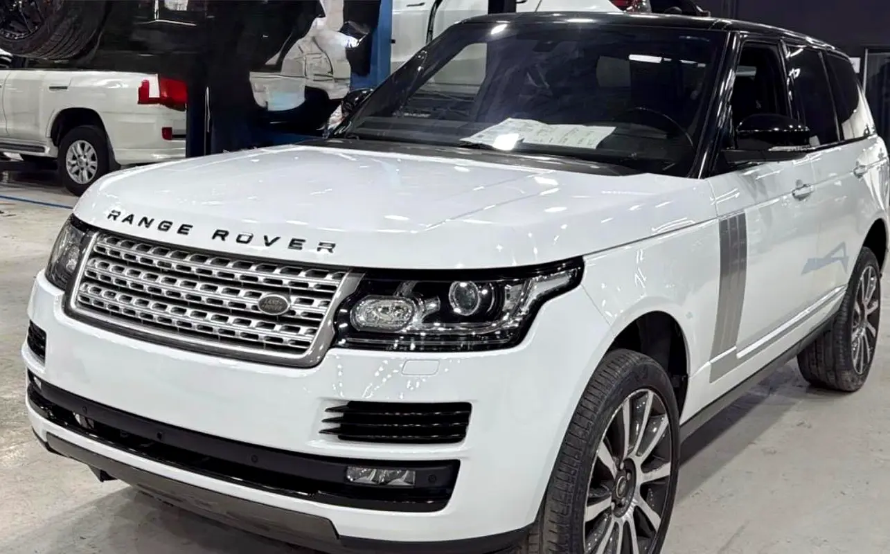 Land Rover Range Rover 2016 — photo 1 of 11