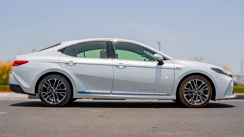 Toyota Camry LE, миниатюра 2