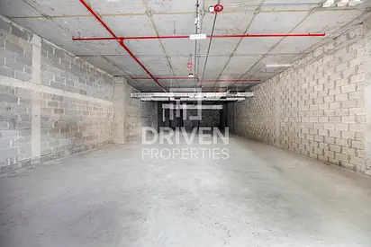 Restaurant Retail Shop and Multiple Options