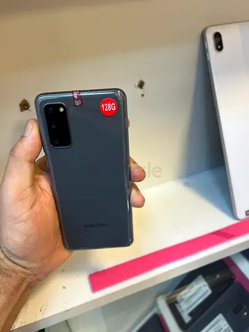 Samsung s20 8/128