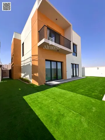 Villa for rent in Al-Amirah area, within a prestigious and fully integrated residential complex.
