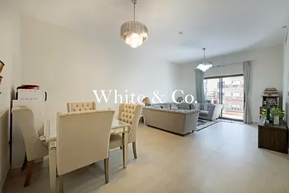 Chiller Free | Near Metro | Close Kitchen