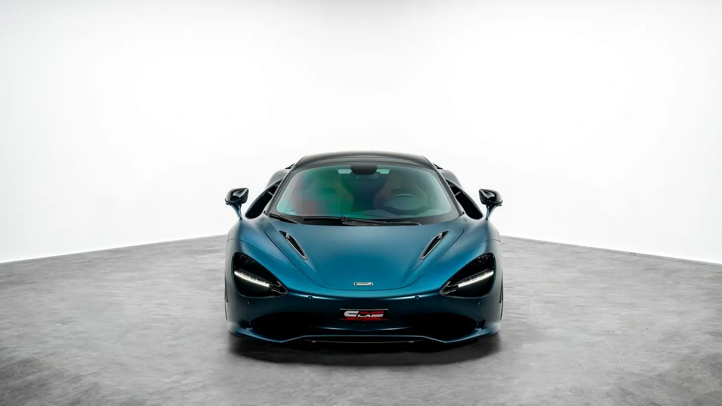 ماكلارين 750 إس 2024