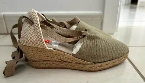 Shoes size 37 (new)