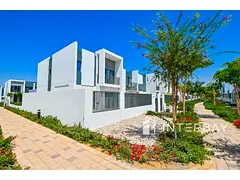Single Row 4BR Villa | La Rosa 3 | Dubai Land