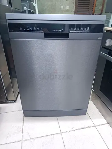 SIEMENS Brand iQ300 Latest New Model with Wi-Fi Connect Dishwasher 3 Racks  Same Like New Condition