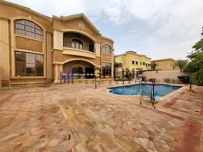 Huge 5BR+Maid&DriverR | Private Pool | Upgraded